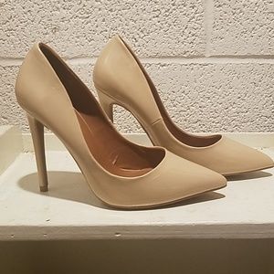 Brand New Candies Nude Heels - Size 7.5